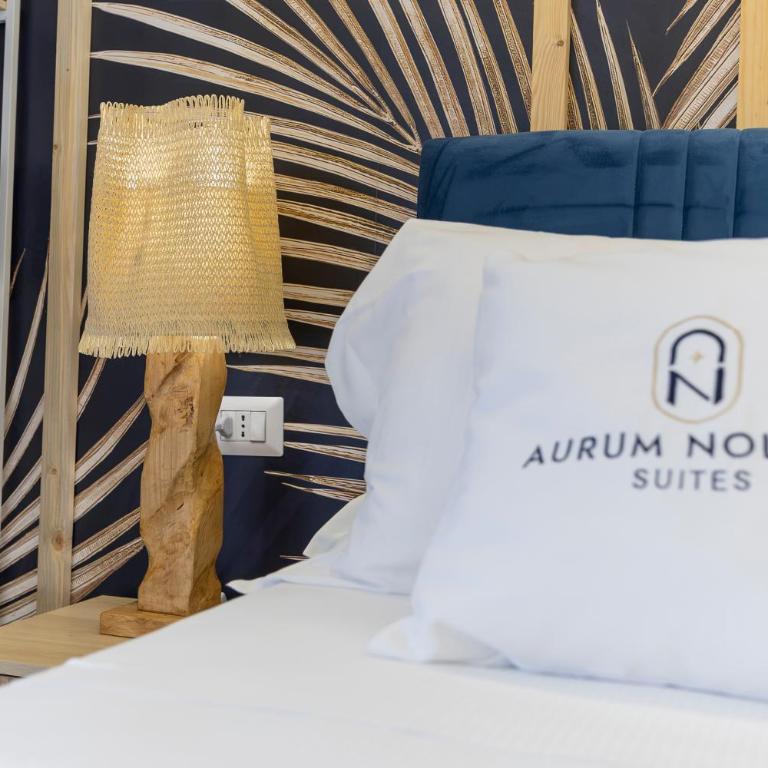 Aurum Nolana Suites - Camera Matrimoniale Deluxe con Balcone - 21