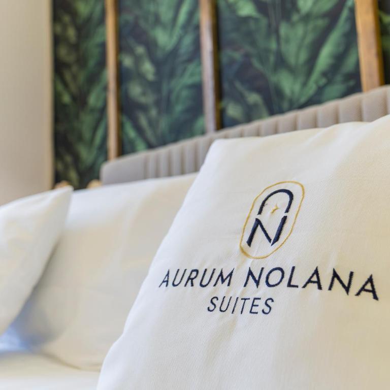 Aurum Nolana Suites - Camera Tripla con Vista Montagna - 10