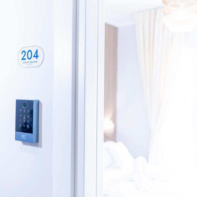 Aurum Nolana Suites - Camera Tripla Executive - 25