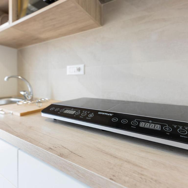 Aurum Nolana Suites - Camera Tripla Executive - 5