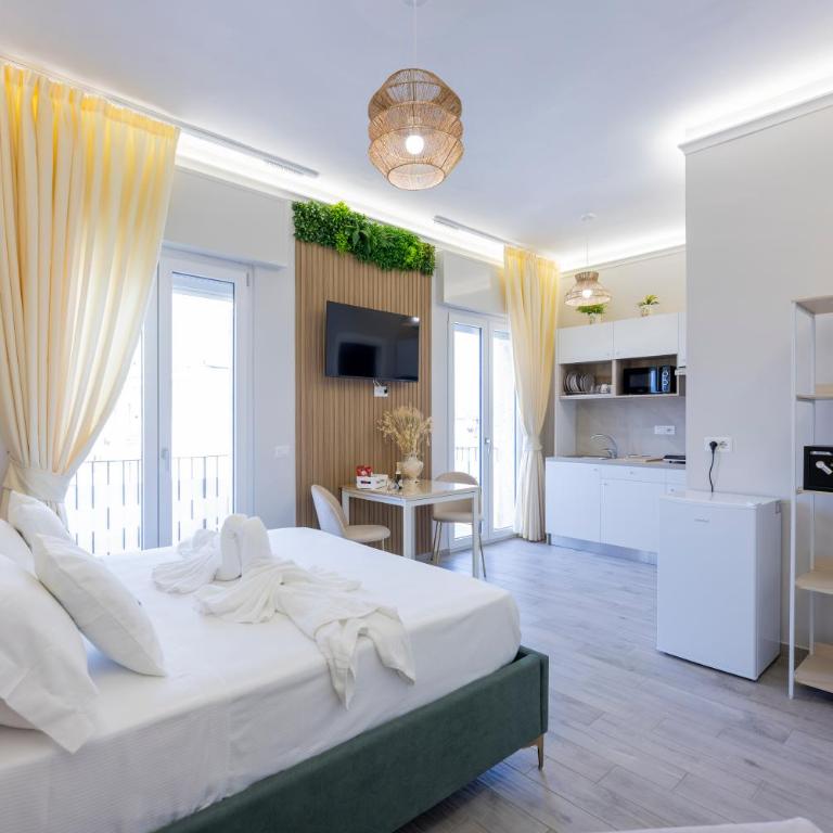 Aurum Nolana Suites - Camera Tripla Executive - 3