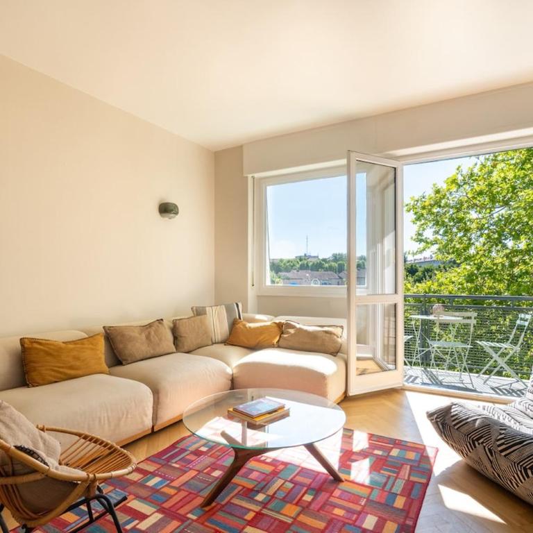 Néolys - Appartement d'exception, vue sur Fourvière - Apartment - 1