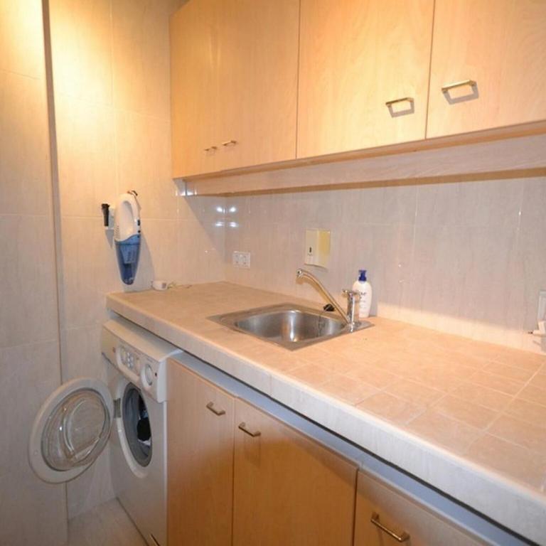 SPACIOUS FRONT-LINE BEACH APARTEMENT, SOUTH FACING, AIRCO, WiFi, AMAZING VIEWS - Apartment mit 3 Schlafzimmern - 16
