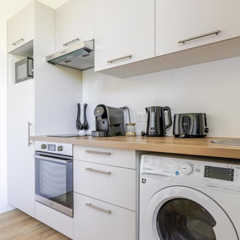 Le Diamant - Premium - Vue sur l'Eau - Wacken, Parlement Européen - 6 Pers - Two-Bedroom Apartment with Water View - 4