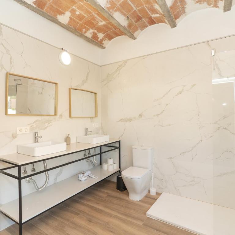 Private Terrace & Rooftop Hot Tub & Sleeps Six - Apartment - 12