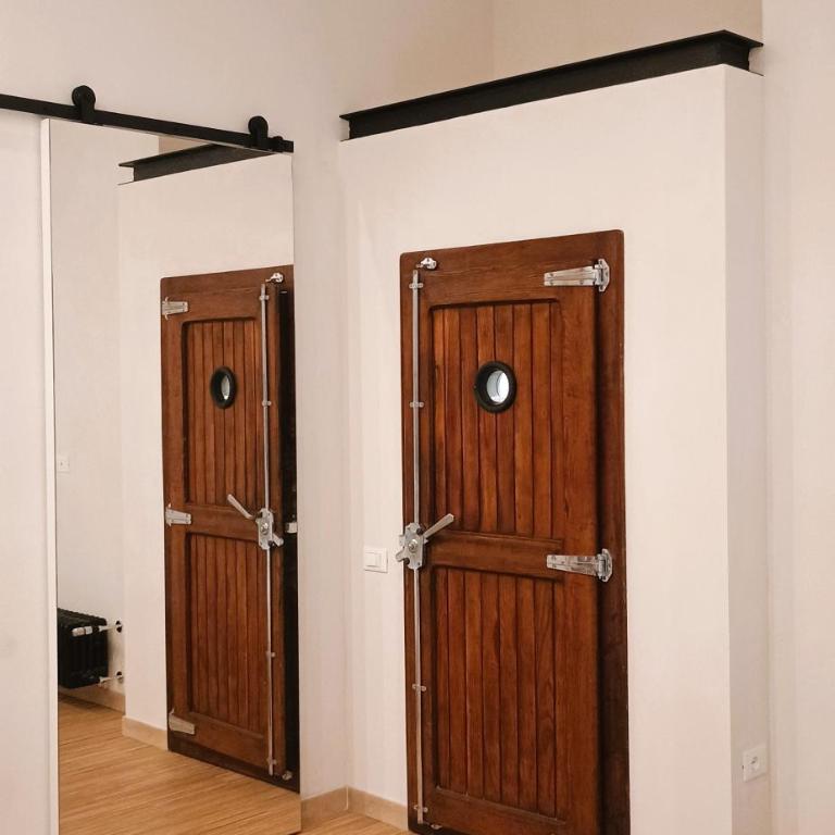 Home Gallery Roma - Camera Matrimoniale con Bagno Privato - 2