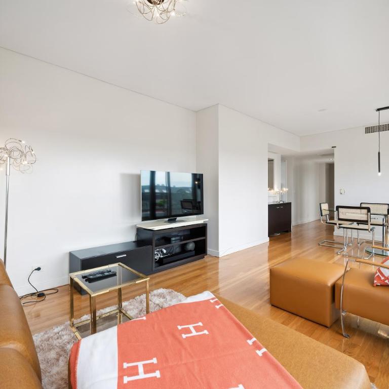 Luxury Penthouse Amazing views Puerto Maderoo - Two-Bedroom Apartment - 8