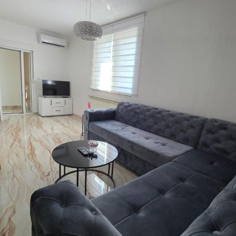 Apartmani Ameti 3 - Apartman sa 1 Spavaćom Sobom - 1