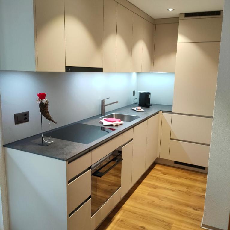 Jolimont Apartments - Alpine Apartment - 9