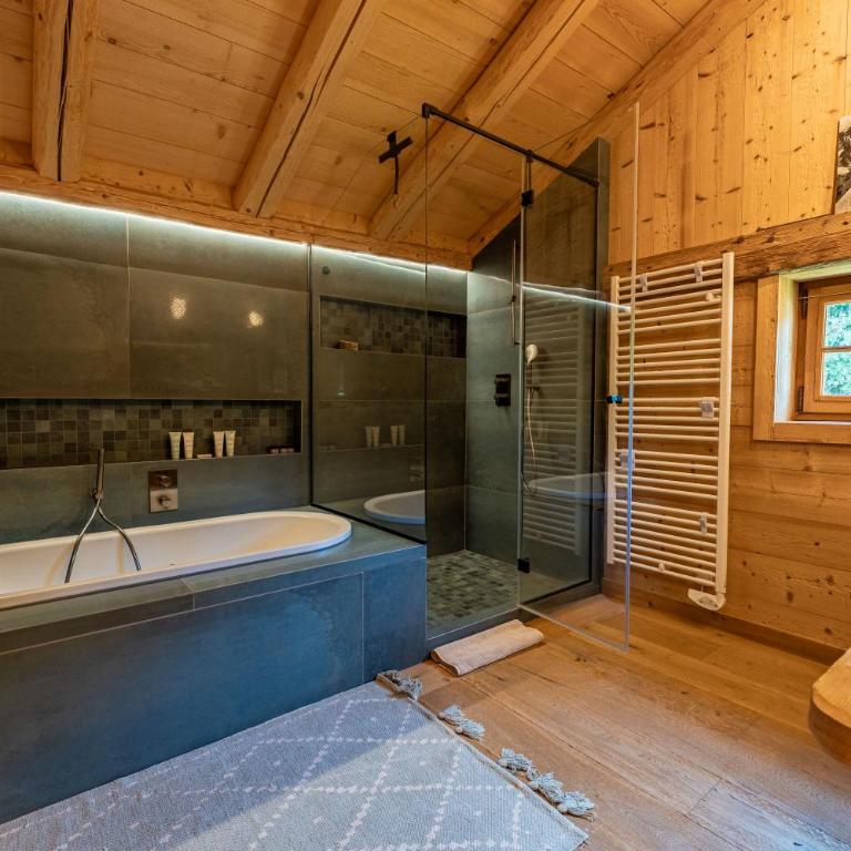 La Ferme des Seugets, Chic & Authenticité, Vue Montblanc - Chalet - 11