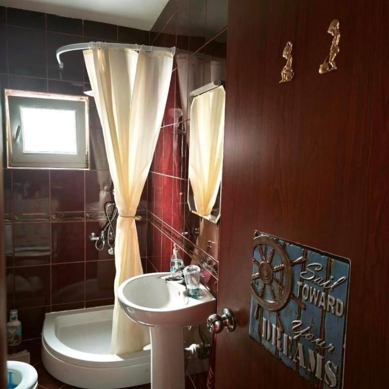 Boki family home de lux - Two-Bedroom Apartment - 26
