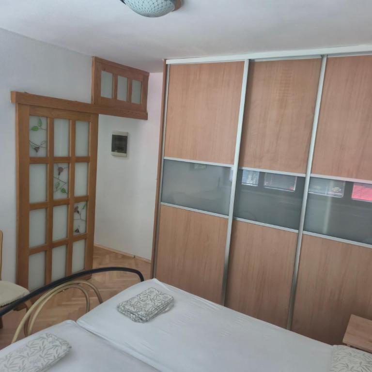 Ado3 - Apartman sa 1 Spavaćom Sobom - 8