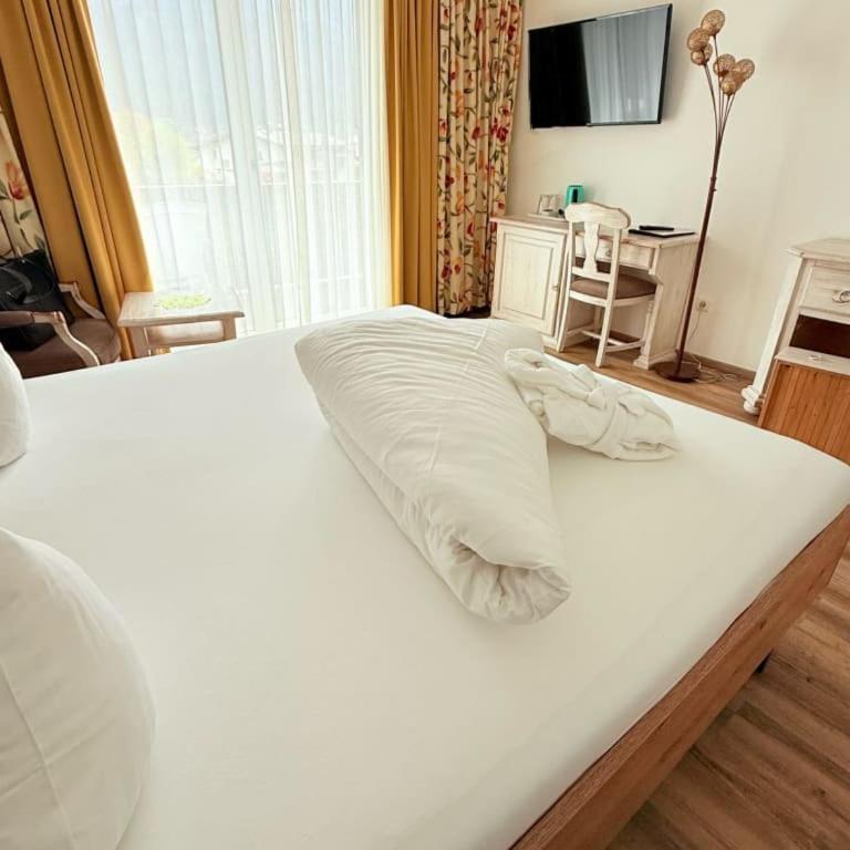 Hotel Achentalerhof - Doppelzimmer Karwendel/Rofan - 8