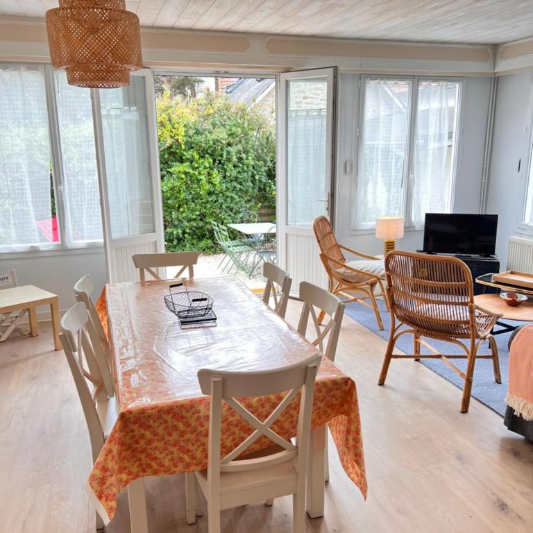 Appartement rdc proche plage, commerces et gare - Apartment mit 2 Schlafzimmern - 19