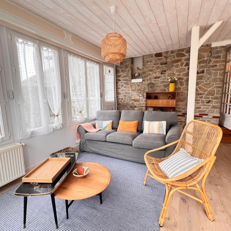 Appartement rdc proche plage, commerces et gare - Apartment mit 2 Schlafzimmern - 30