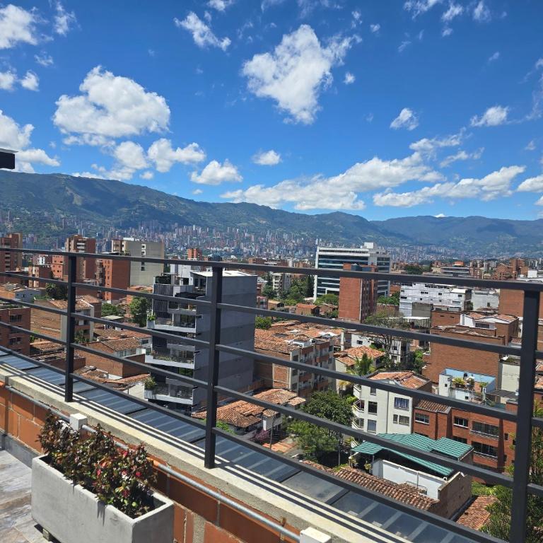 Laureles Premium Loft con Jacuzzi Privado - One-Bedroom Apartment - 90