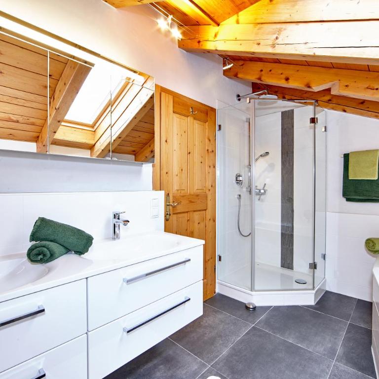 Ferienhaus GABI - Apartamento de 2 dormitorios con vistas a la montaña - 4