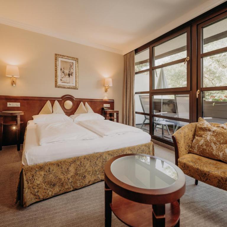 Familienhotel Sonngastein - Deluxe Doppelzimmer - 1
