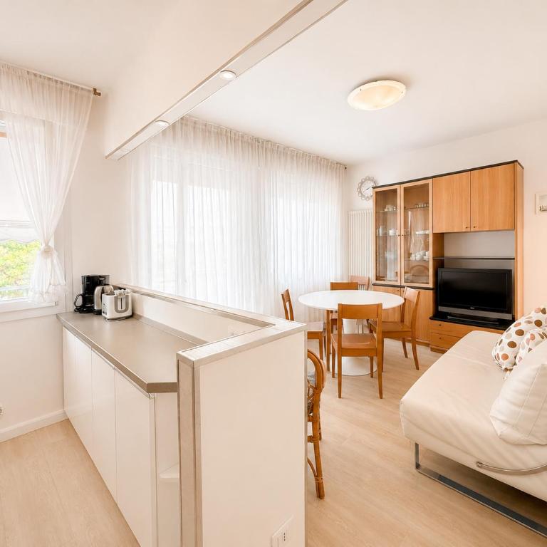 Corradini 8 - Carraro Immobiliare - Family Apartments - Appartamento con 2 Camere da Letto - 6