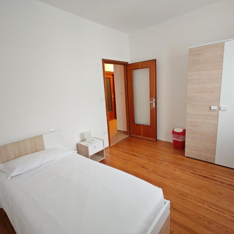 Bernina Base Camp Tirano - Homey - Appartamento con 3 Camere da Letto e con Balcone - 12