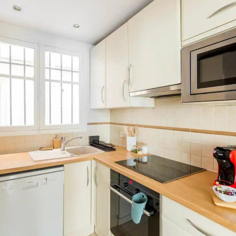8P - 3BR Le Marais Spacious - Central - Historic Apt - Appartement 3 Chambres - 22