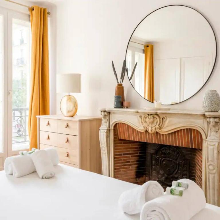 8P - 3BR Le Marais Spacious - Central - Historic Apt - Appartement 3 Chambres - 32