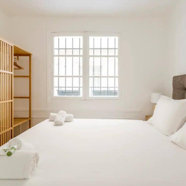 8P - 3BR Le Marais Spacious - Central - Historic Apt - Appartement 3 Chambres - 40