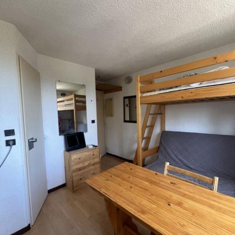 Studette Chabanon - One-Bedroom Apartment - 3