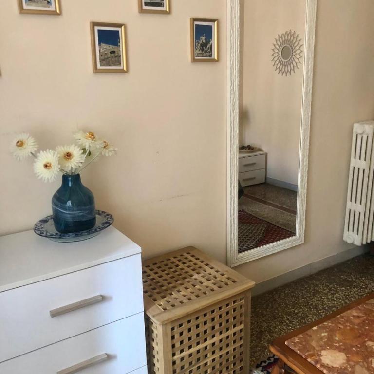 I Sette Re di Roma , Appartamento Intero, 80 mq - Casa con 2 Camere da Letto - 4