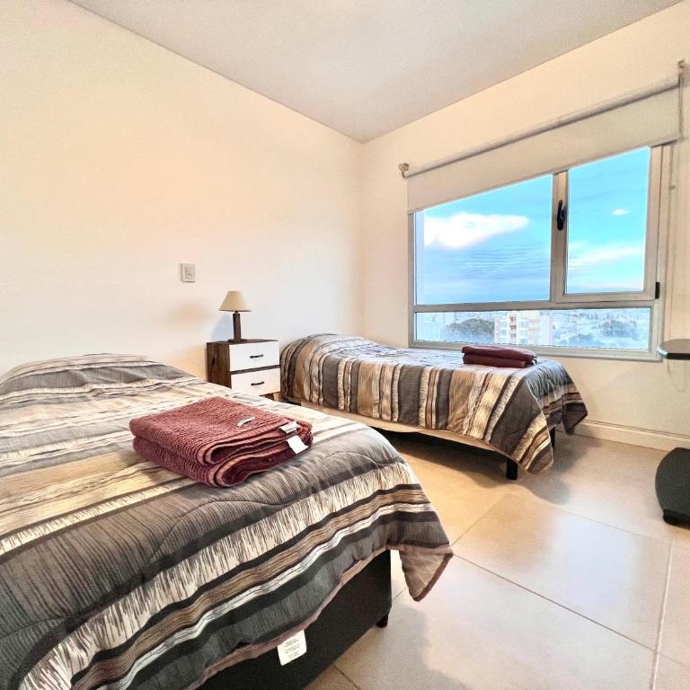 Punta Este - Three-Bedroom Apartment - 31