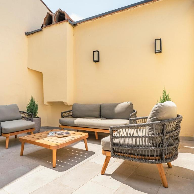 Design Florence Suite with large terrace - Two-Bedroom Apartment - 5