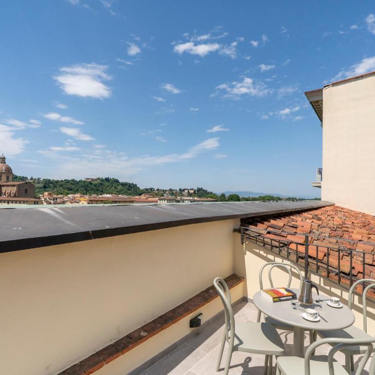 Design Florence Suite with large terrace - Two-Bedroom Apartment - 67