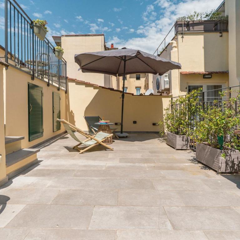 Design Florence Suite with large terrace - Two-Bedroom Apartment - 75