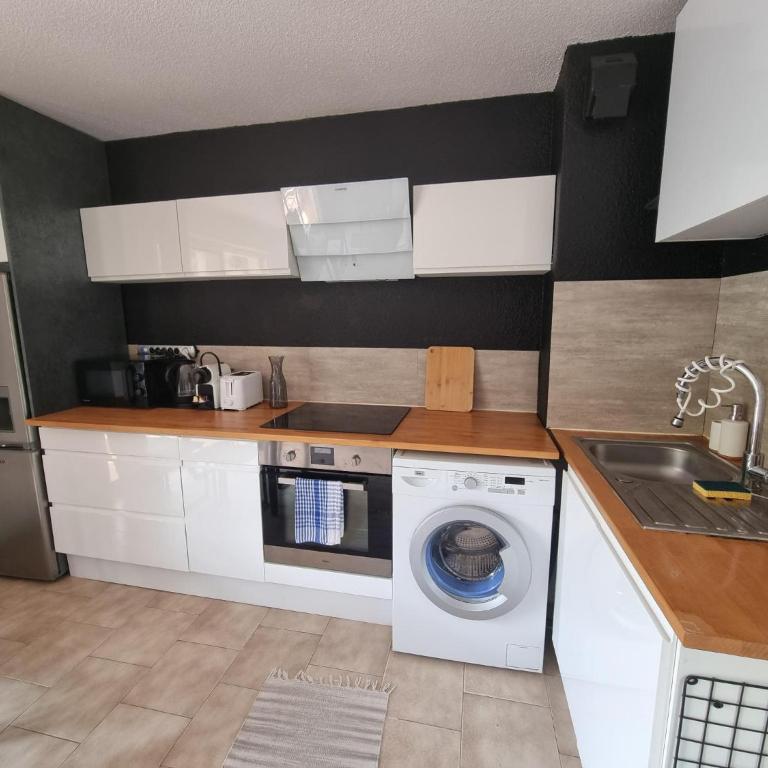 "Le Liberty" Appartement calme et cosy avec vue piscine et montagnes - Appartamento con 1 Camera da Letto - 4