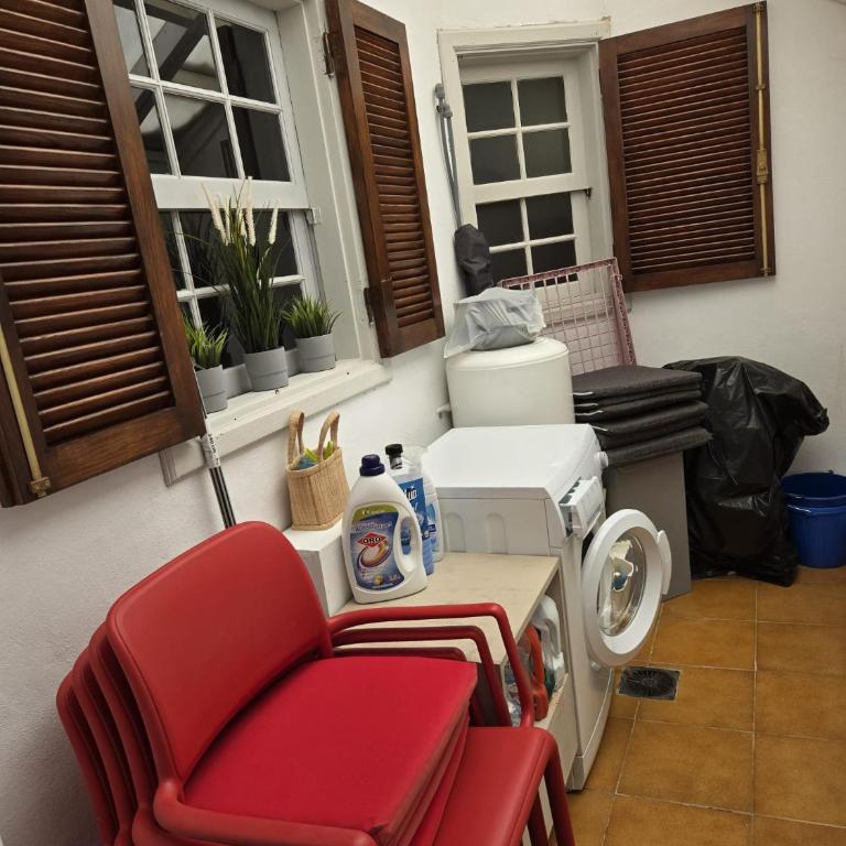Eddy's Marina View - One-Bedroom Apartment - 11