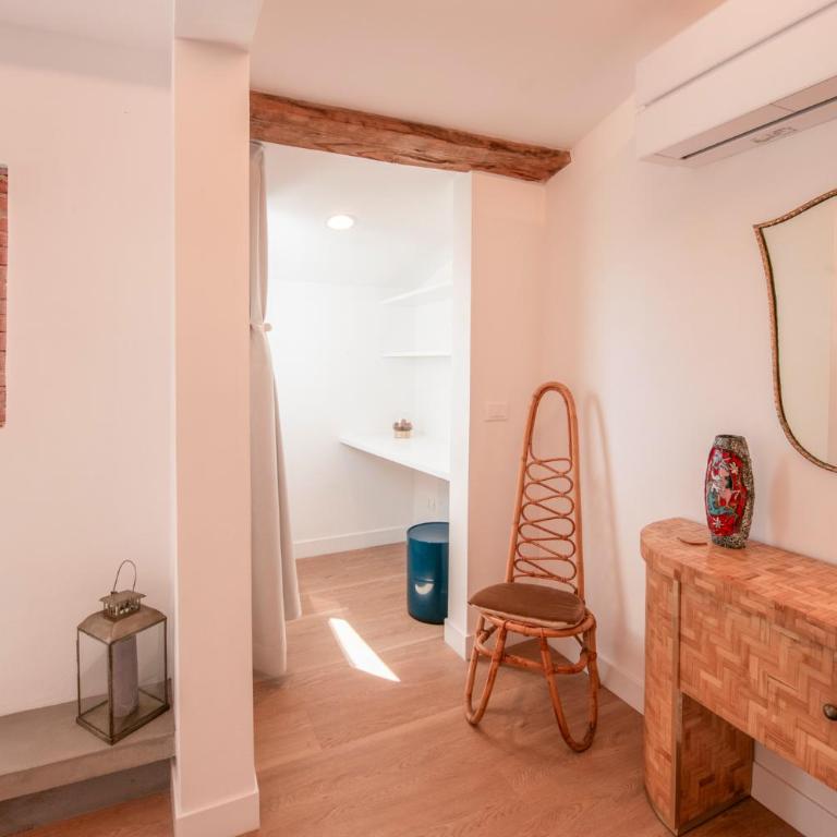 Giotto House - Appartamento con 2 Camere da Letto - 67