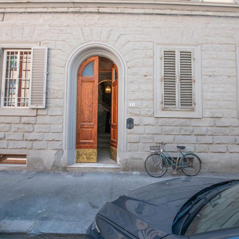 Giotto House - Appartamento con 2 Camere da Letto - 76