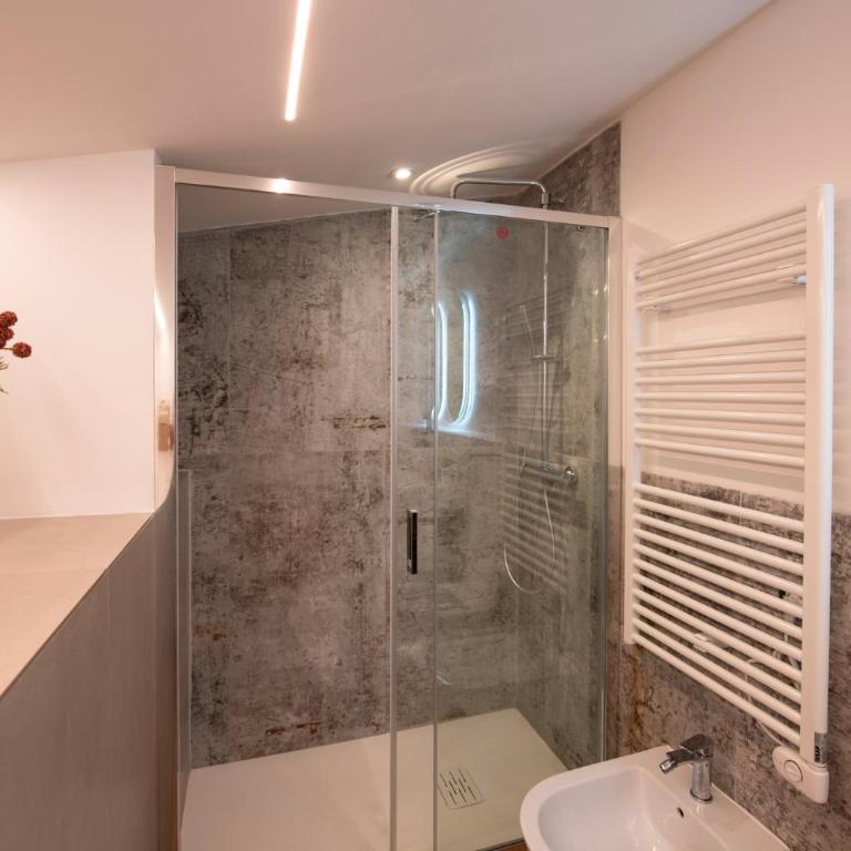 Giotto House - Appartamento con 2 Camere da Letto - 88