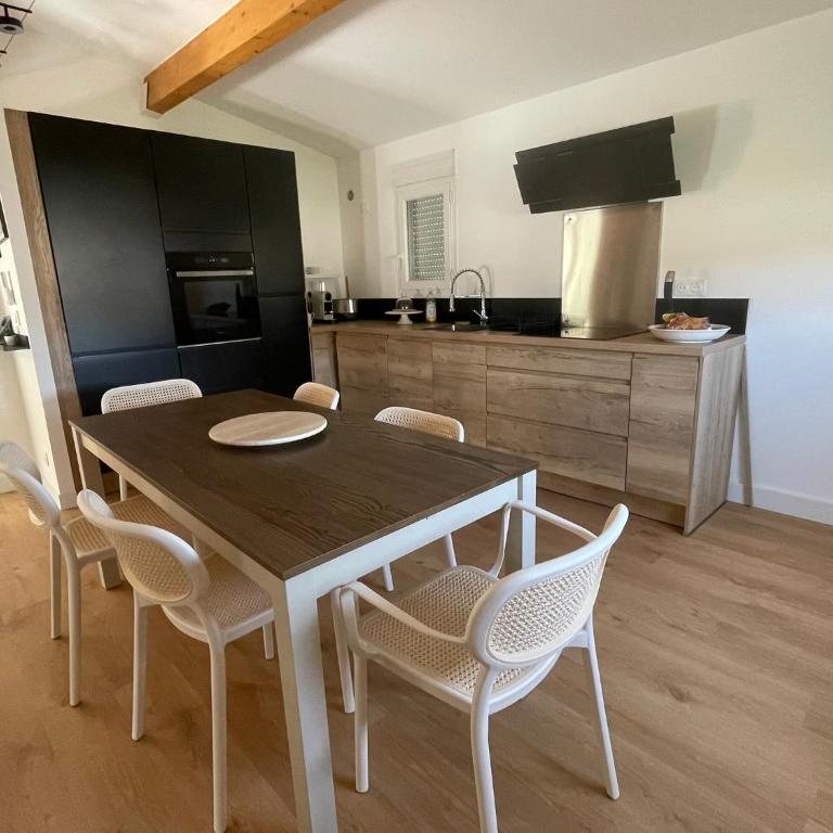Au bord de l eau - Maison de Vacances - 6