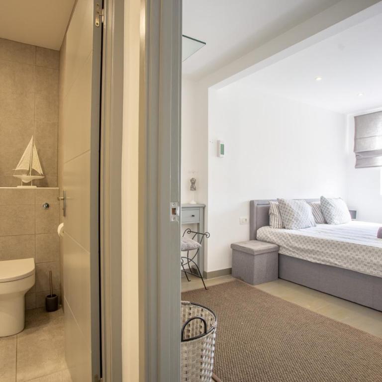 Modern 3 Bedroom Duplex Adeje City Center Wifi - Apartment - 29