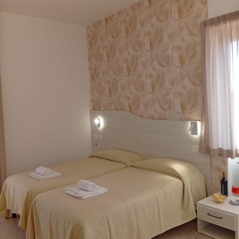 Villa Fatima, Casa per Ferie - Camera Doppia con Letti Singoli con Terrazza - 8