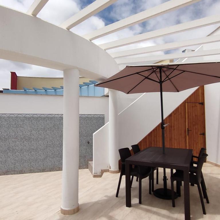 Casa Girasoles terraza patio aire acondicionado - Two-Bedroom House - 31