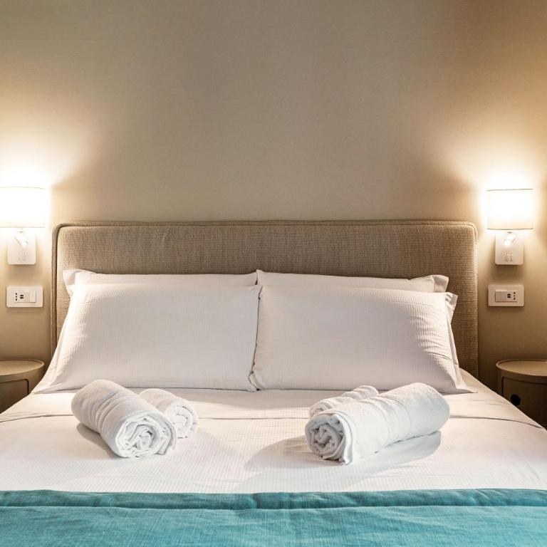 Aqua Luxury Rooms - Doppelzimmer mit Balkon - 10
