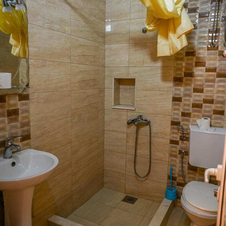 Apartman Amin&Amina - Komfor Trokrevetna Soba - 6