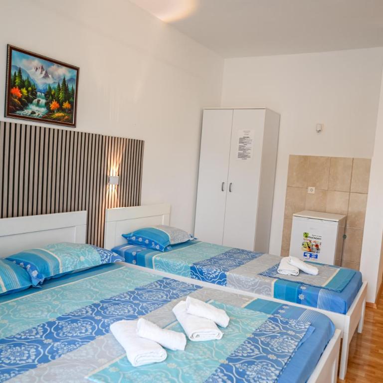 Apartman Amin&Amina - Komfor Trokrevetna Soba - 5