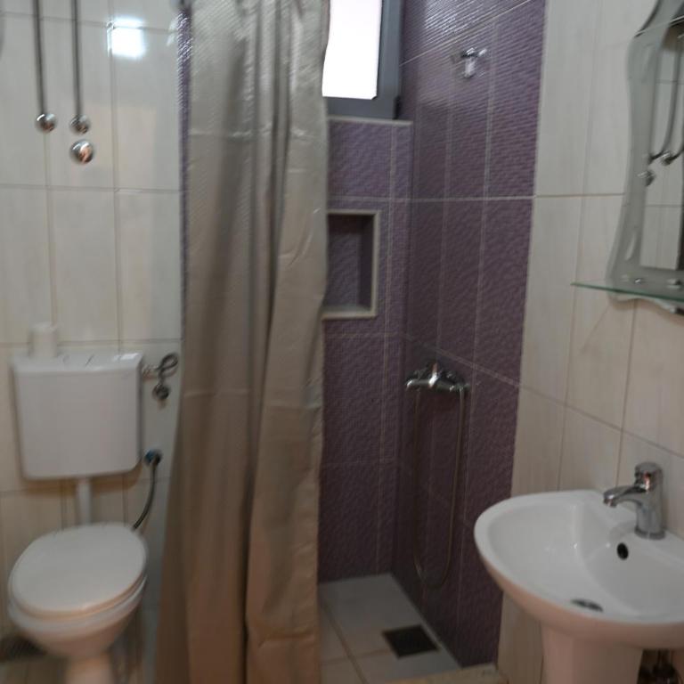 Apartman Amin&Amina - Komfor Trokrevetna Soba - 7