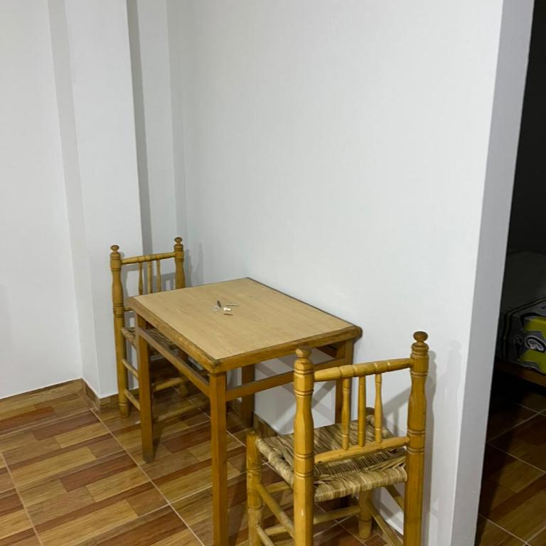 Las Lomas Hotel - Double Room with Private Bathroom - 14