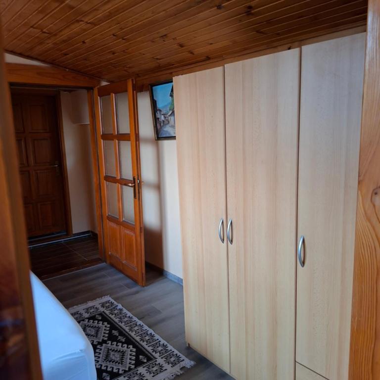 Apartman Mickey - Standardna Dvokrevetna Soba sa Bračnim Krevetom - 11