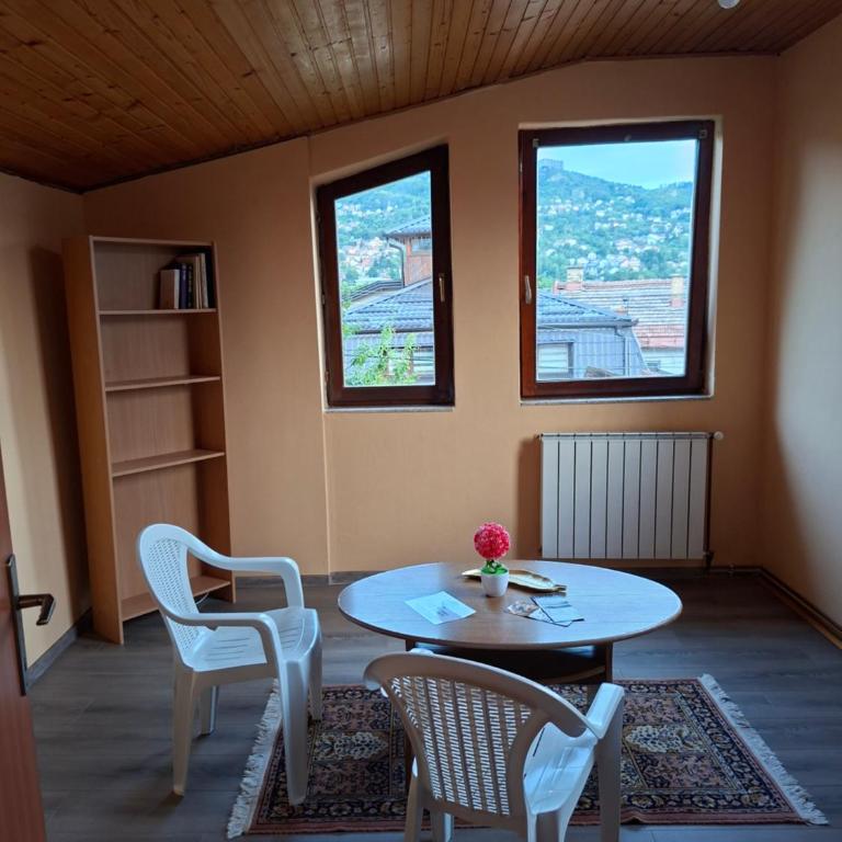 Apartman Mickey - Standardna Dvokrevetna Soba sa Bračnim Krevetom - 10