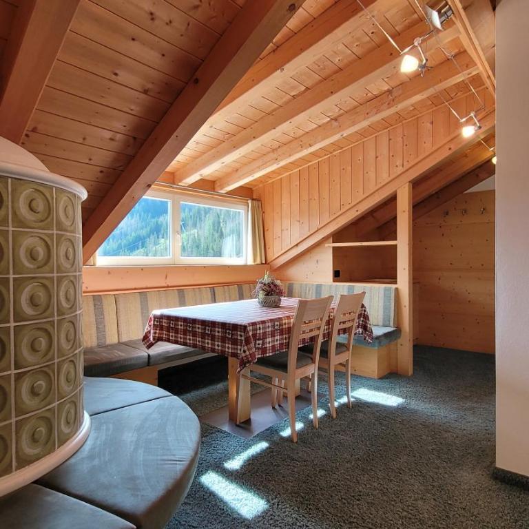 Apartments Alpenroyal Arabba - Check-in at Garni Royal - Appartamento Deluxe - 2